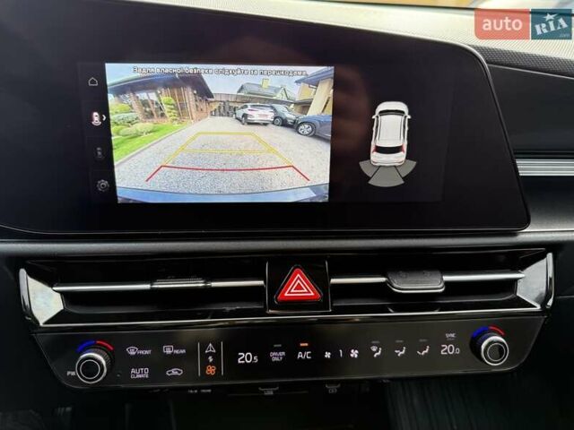 Сірий Кіа Niro, об'ємом двигуна 0 л та пробігом 42 тис. км за 25950 $, фото 120 на Automoto.ua