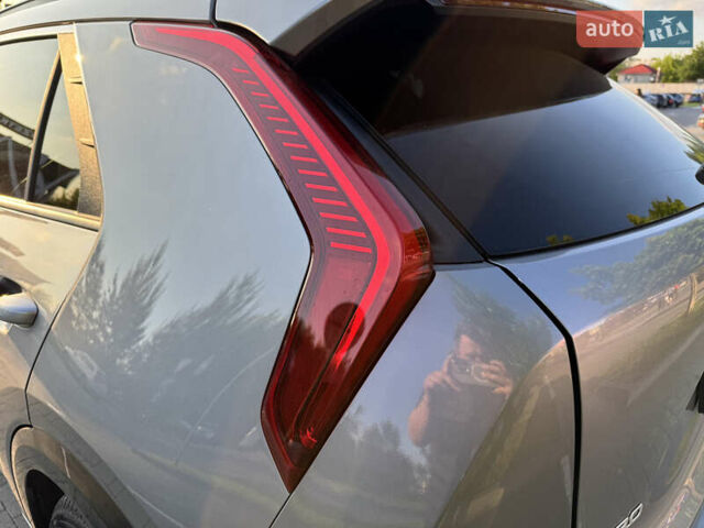 Серый Киа Niro, объемом двигателя 0 л и пробегом 49 тыс. км за 23600 $, фото 35 на Automoto.ua