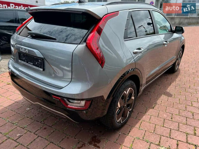 Сірий Кіа Niro, об'ємом двигуна 0 л та пробігом 40 тис. км за 26950 $, фото 3 на Automoto.ua
