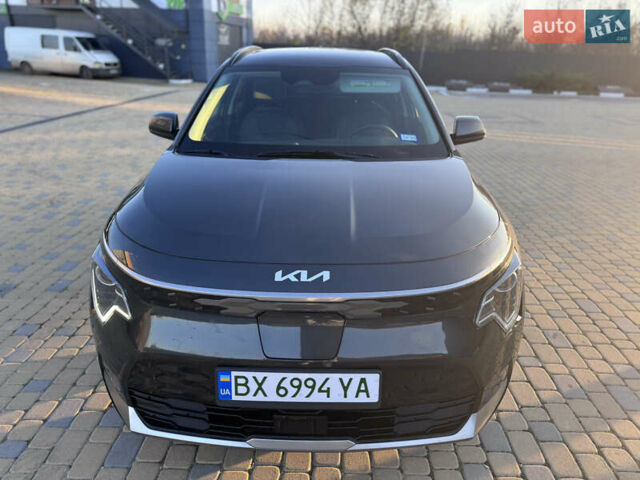 Киа Niro 2023 в Волочиске на Automoto.ua Серый Киа Niro, объемом двигателя 0 л и пробегом 48 тыс. км за 23500 $, фото 3 на Automoto.ua