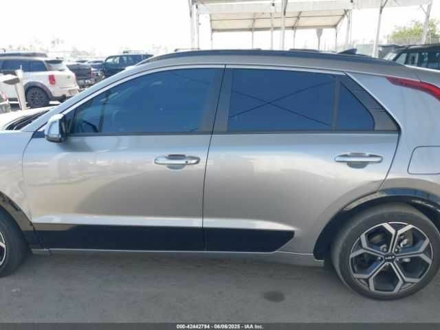 Серый Киа Niro, объемом двигателя 1.6 л и пробегом 30 тыс. км за 7000 $, фото 13 на Automoto.ua
