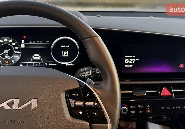 Серый Киа Niro, объемом двигателя 0 л и пробегом 34 тыс. км за 24000 $, фото 15 на Automoto.ua