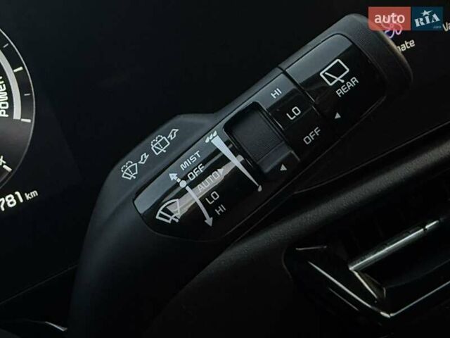Серый Киа Niro, объемом двигателя 0 л и пробегом 118 тыс. км за 21999 $, фото 51 на Automoto.ua