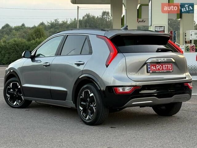 Серый Киа Niro, объемом двигателя 0 л и пробегом 118 тыс. км за 21999 $, фото 11 на Automoto.ua