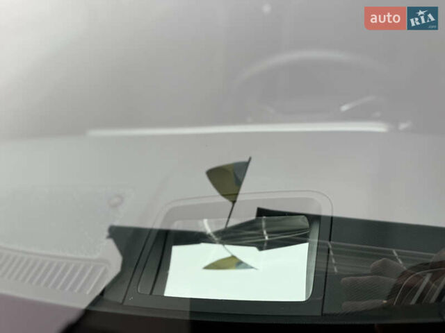 Серый Киа Niro, объемом двигателя 0 л и пробегом 54 тыс. км за 26700 $, фото 65 на Automoto.ua