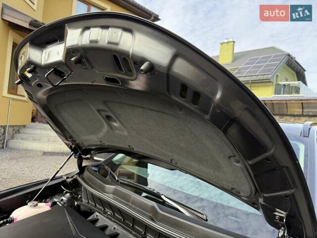 Сірий Кіа Niro, об'ємом двигуна 0 л та пробігом 42 тис. км за 25950 $, фото 44 на Automoto.ua