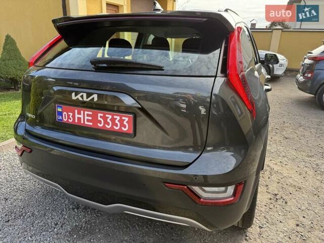 Сірий Кіа Niro, об'ємом двигуна 0 л та пробігом 42 тис. км за 25950 $, фото 9 на Automoto.ua