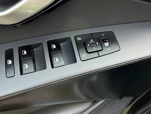 Сірий Кіа Niro, об'ємом двигуна 0 л та пробігом 42 тис. км за 25950 $, фото 99 на Automoto.ua