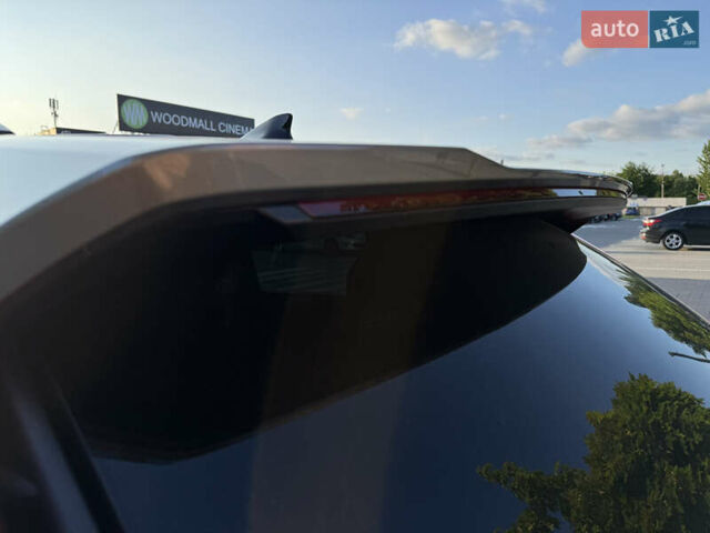Серый Киа Niro, объемом двигателя 0 л и пробегом 49 тыс. км за 23600 $, фото 36 на Automoto.ua