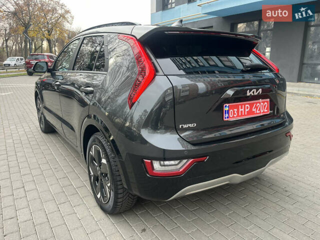 Серый Киа Niro, объемом двигателя 0 л и пробегом 43 тыс. км за 26700 $, фото 4 на Automoto.ua
