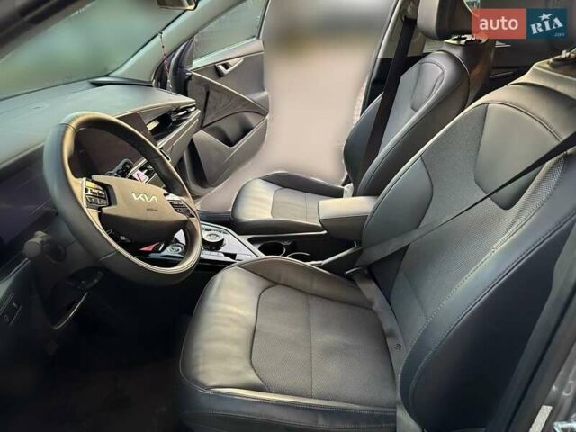 Серый Киа Niro, объемом двигателя 0 л и пробегом 34 тыс. км за 24000 $, фото 14 на Automoto.ua