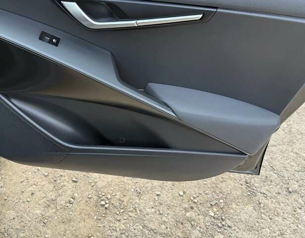 Сірий Кіа Niro, об'ємом двигуна 0 л та пробігом 42 тис. км за 25950 $, фото 162 на Automoto.ua