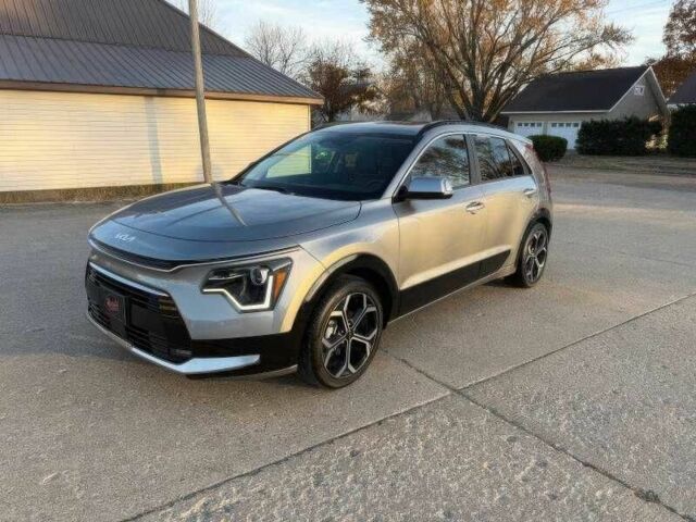 Сірий Кіа Niro, об'ємом двигуна 1.6 л та пробігом 20 тис. км за 16800 $, фото 2 на Automoto.ua