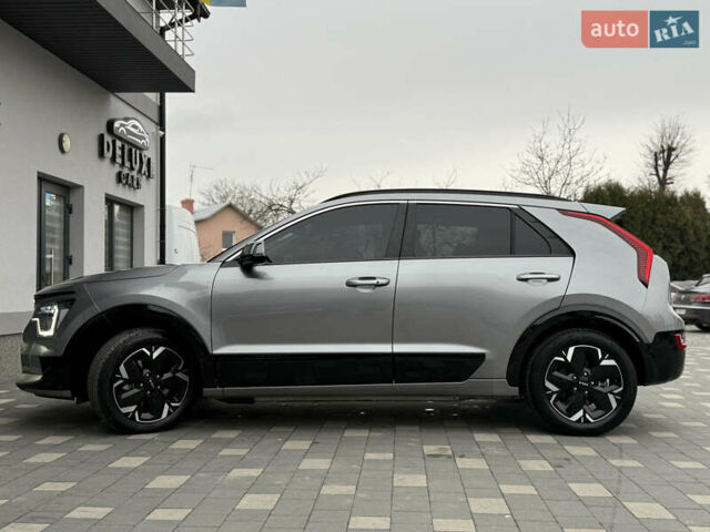 Серый Киа Niro, объемом двигателя 0 л и пробегом 54 тыс. км за 26700 $, фото 37 на Automoto.ua
