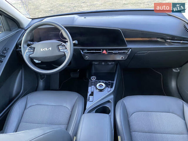 Серый Киа Niro, объемом двигателя 0 л и пробегом 45 тыс. км за 23300 $, фото 9 на Automoto.ua