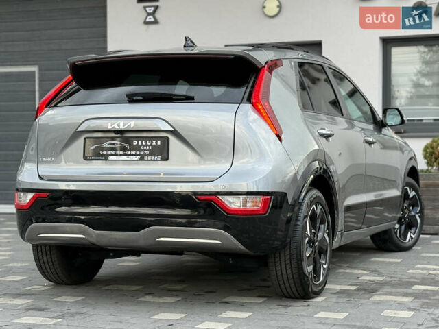 Сірий Кіа Niro, об'ємом двигуна 0 л та пробігом 35 тис. км за 23900 $, фото 28 на Automoto.ua