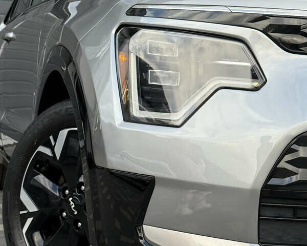 Сірий Кіа Niro, об'ємом двигуна 0 л та пробігом 35 тис. км за 23900 $, фото 14 на Automoto.ua