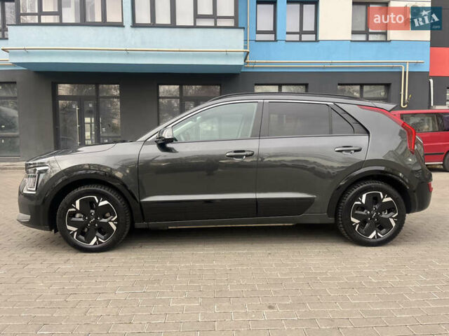 Сірий Кіа Niro, об'ємом двигуна 0 л та пробігом 43 тис. км за 25800 $, фото 2 на Automoto.ua
