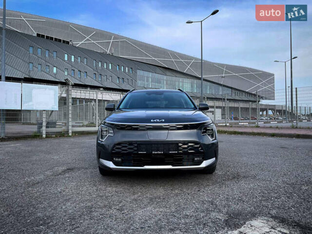 Сірий Кіа Niro, об'ємом двигуна 0 л та пробігом 1 тис. км за 26300 $, фото 1 на Automoto.ua