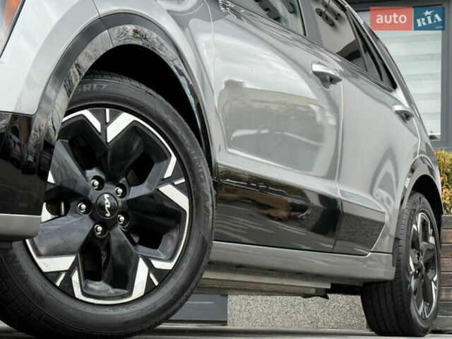 Сірий Кіа Niro, об'ємом двигуна 0 л та пробігом 35 тис. км за 23900 $, фото 15 на Automoto.ua