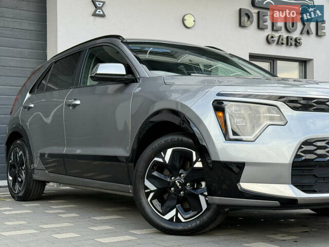 Сірий Кіа Niro, об'ємом двигуна 0 л та пробігом 35 тис. км за 23900 $, фото 11 на Automoto.ua