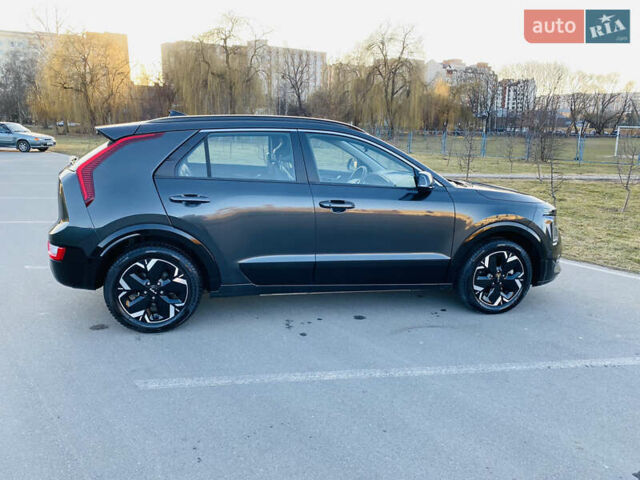 Серый Киа Niro, объемом двигателя 0 л и пробегом 45 тыс. км за 23300 $, фото 8 на Automoto.ua