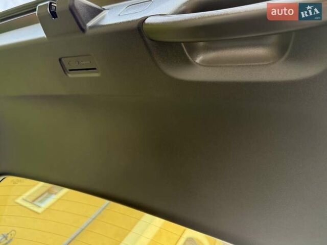 Сірий Кіа Niro, об'ємом двигуна 0 л та пробігом 42 тис. км за 25950 $, фото 145 на Automoto.ua