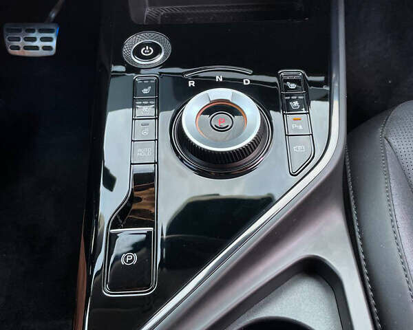Сірий Кіа Niro, об'ємом двигуна 0 л та пробігом 1 тис. км за 26300 $, фото 19 на Automoto.ua