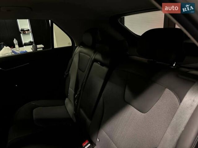 Серый Киа Niro, объемом двигателя 0 л и пробегом 32 тыс. км за 27700 $, фото 29 на Automoto.ua
