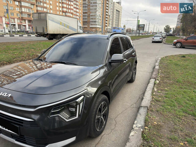 Сірий Кіа Niro, об'ємом двигуна 1.58 л та пробігом 7 тис. км за 22500 $, фото 1 на Automoto.ua