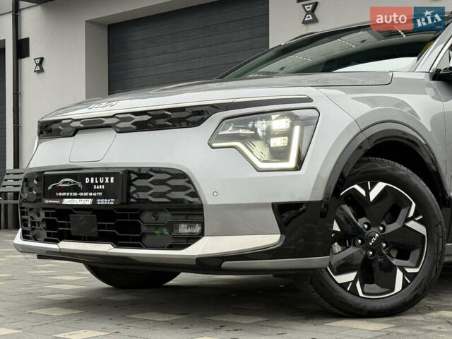 Серый Киа Niro, объемом двигателя 0 л и пробегом 54 тыс. км за 26700 $, фото 18 на Automoto.ua