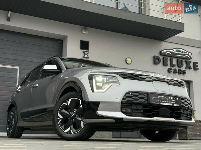 Серый Киа Niro, объемом двигателя 0 л и пробегом 54 тыс. км за 26700 $, фото 11 на Automoto.ua