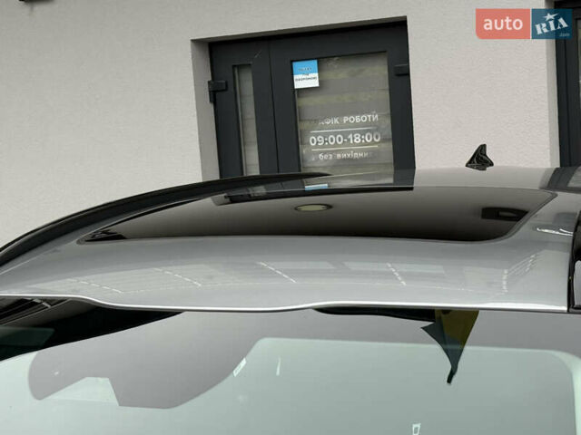 Серый Киа Niro, объемом двигателя 0 л и пробегом 54 тыс. км за 26700 $, фото 24 на Automoto.ua