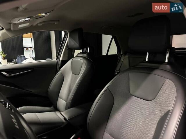 Серый Киа Niro, объемом двигателя 0 л и пробегом 32 тыс. км за 27700 $, фото 16 на Automoto.ua
