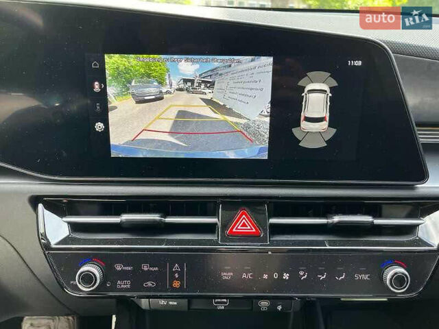 Сірий Кіа Niro, об'ємом двигуна 0 л та пробігом 40 тис. км за 26950 $, фото 16 на Automoto.ua