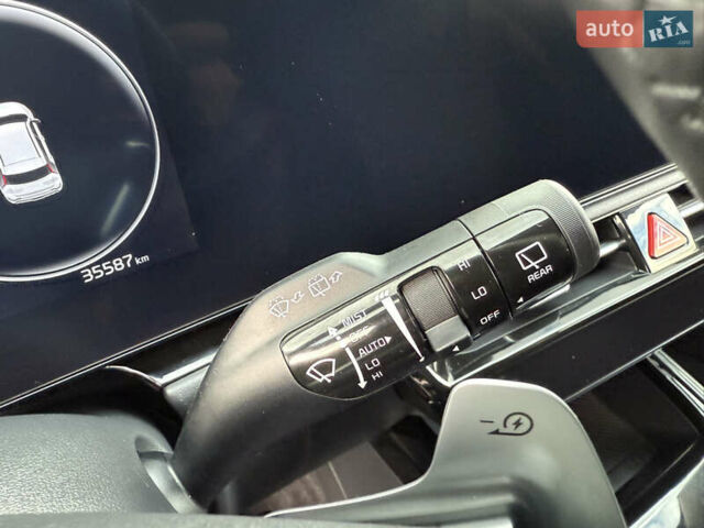 Сірий Кіа Niro, об'ємом двигуна 0 л та пробігом 35 тис. км за 23900 $, фото 69 на Automoto.ua