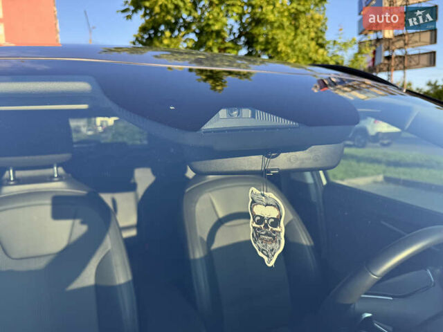 Серый Киа Niro, объемом двигателя 0 л и пробегом 49 тыс. км за 22800 $, фото 28 на Automoto.ua