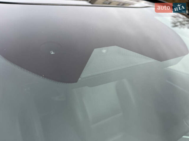 Серый Киа Niro, объемом двигателя 0 л и пробегом 43 тыс. км за 26700 $, фото 49 на Automoto.ua