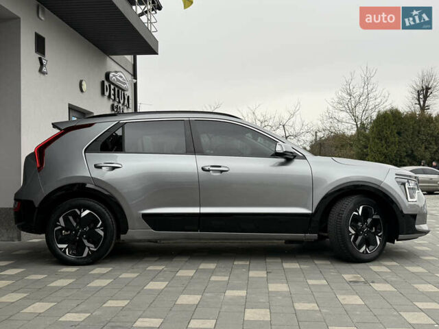 Серый Киа Niro, объемом двигателя 0 л и пробегом 54 тыс. км за 26700 $, фото 9 на Automoto.ua