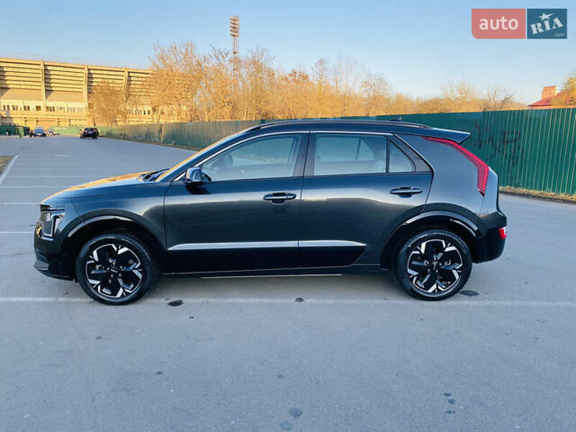 Серый Киа Niro, объемом двигателя 0 л и пробегом 45 тыс. км за 23300 $, фото 4 на Automoto.ua