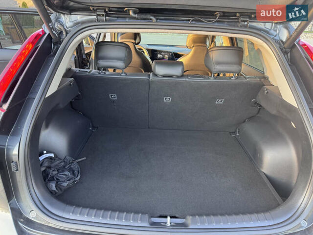 Киа Niro 2023 в Волочиске на Automoto.ua Серый Киа Niro, объемом двигателя 0 л и пробегом 48 тыс. км за 23500 $, фото 36 на Automoto.ua