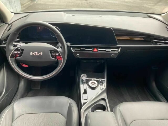 Серый Киа Niro, объемом двигателя 0 л и пробегом 23 тыс. км за 12000 $, фото 9 на Automoto.ua