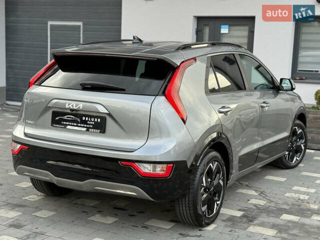 Сірий Кіа Niro, об'ємом двигуна 0 л та пробігом 35 тис. км за 23900 $, фото 41 на Automoto.ua