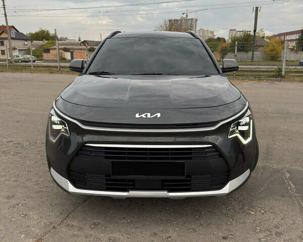 Сірий Кіа Niro, об'ємом двигуна 1.58 л та пробігом 7 тис. км за 22500 $, фото 7 на Automoto.ua