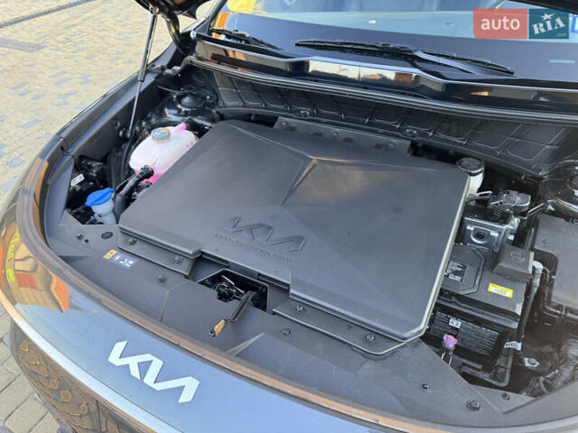 Киа Niro 2023 в Волочиске на Automoto.ua Серый Киа Niro, объемом двигателя 0 л и пробегом 48 тыс. км за 23500 $, фото 40 на Automoto.ua