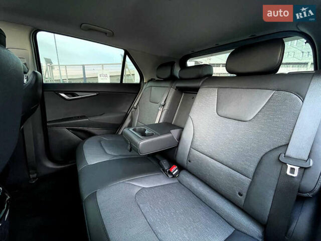 Сірий Кіа Niro, об'ємом двигуна 0 л та пробігом 1 тис. км за 26300 $, фото 36 на Automoto.ua