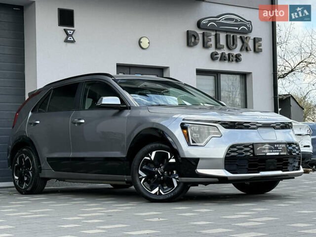 Сірий Кіа Niro, об'ємом двигуна 0 л та пробігом 35 тис. км за 23900 $, фото 5 на Automoto.ua