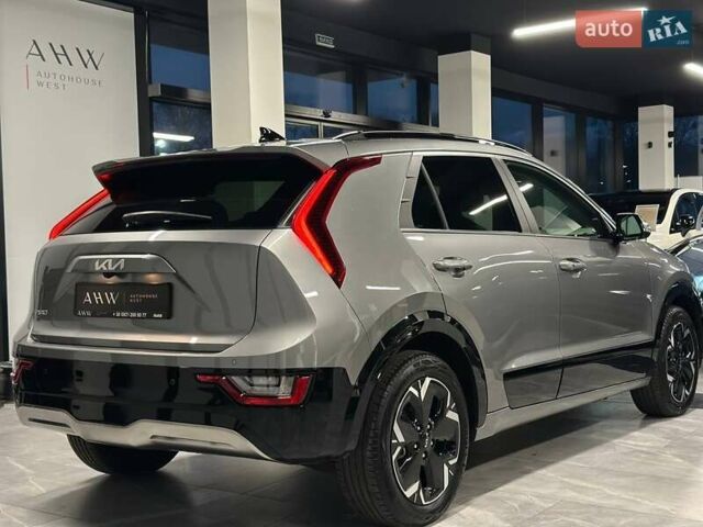 Серый Киа Niro, объемом двигателя 0 л и пробегом 32 тыс. км за 27700 $, фото 35 на Automoto.ua
