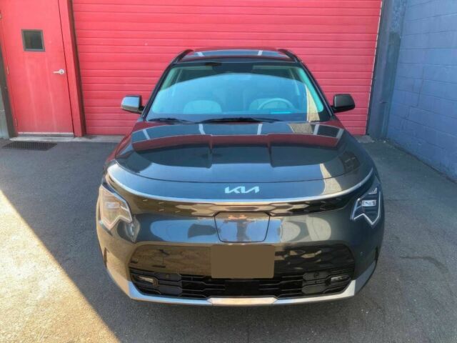 Серый Киа Niro, объемом двигателя 0 л и пробегом 25 тыс. км за 11000 $, фото 1 на Automoto.ua