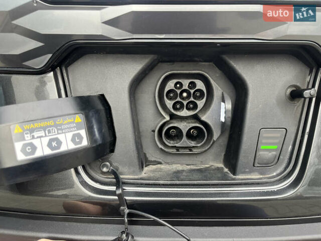 Сірий Кіа Niro, об'ємом двигуна 0 л та пробігом 43 тис. км за 25800 $, фото 54 на Automoto.ua